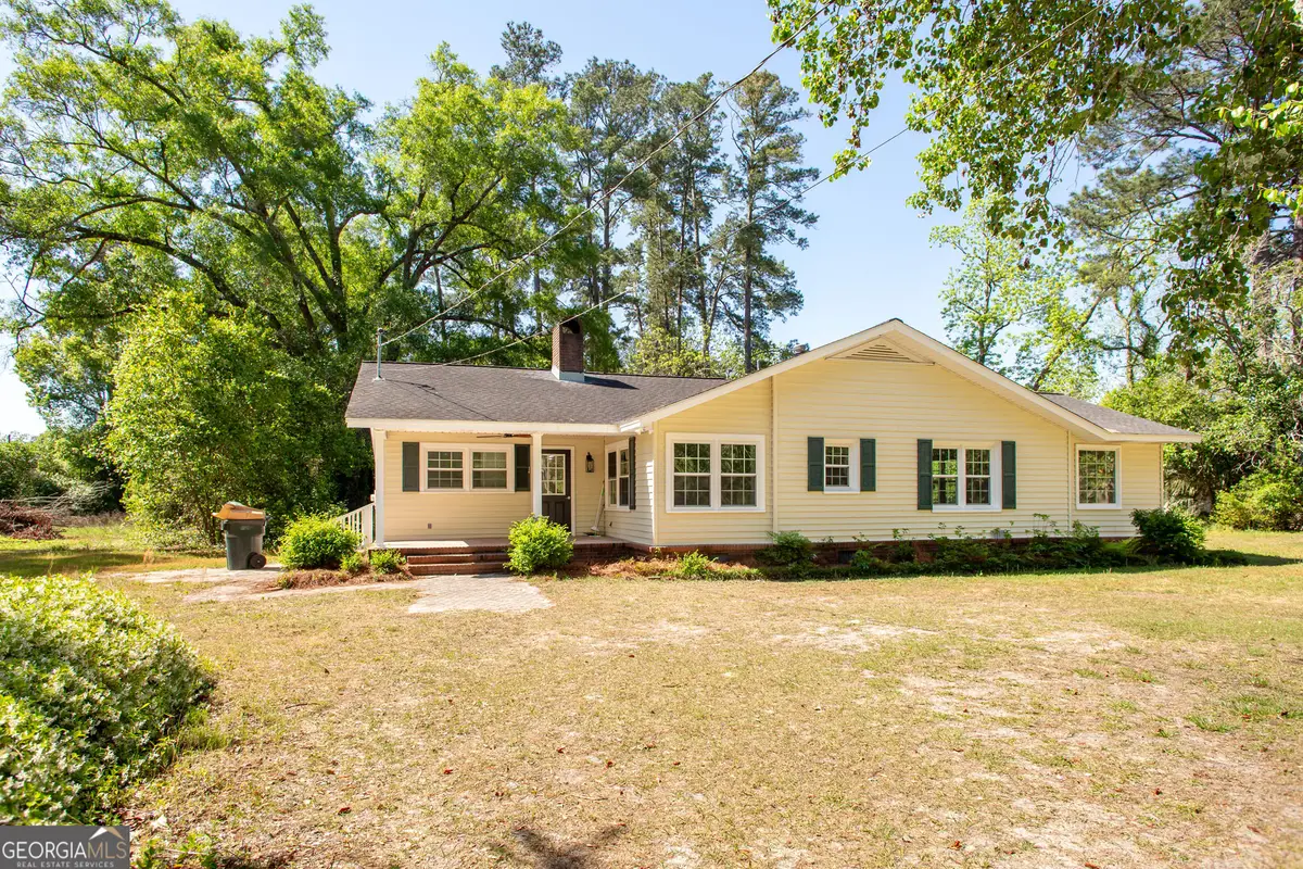 110 Briarwood Road, Waycross, GA 31501 - #1