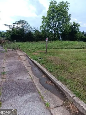 725 Smith Street Sw, Atlanta, GA 30310