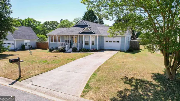 209 Stoney Brook Drive, Carrollton, GA 30116