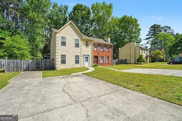 7967 Creekstone Way, Riverdale, GA 30274