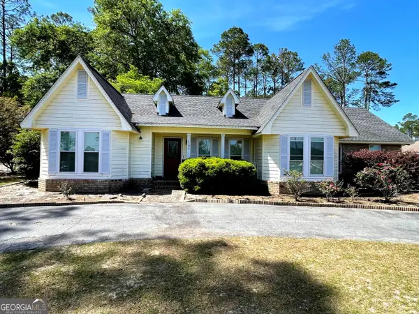 1104 Lakeview Drive, Blackshear, GA 31516