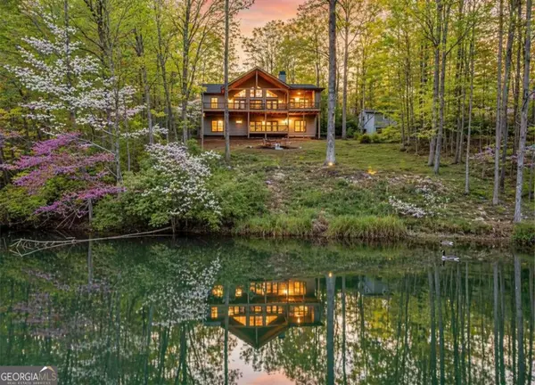 382 Pocaset Drive, Ellijay, GA 30540