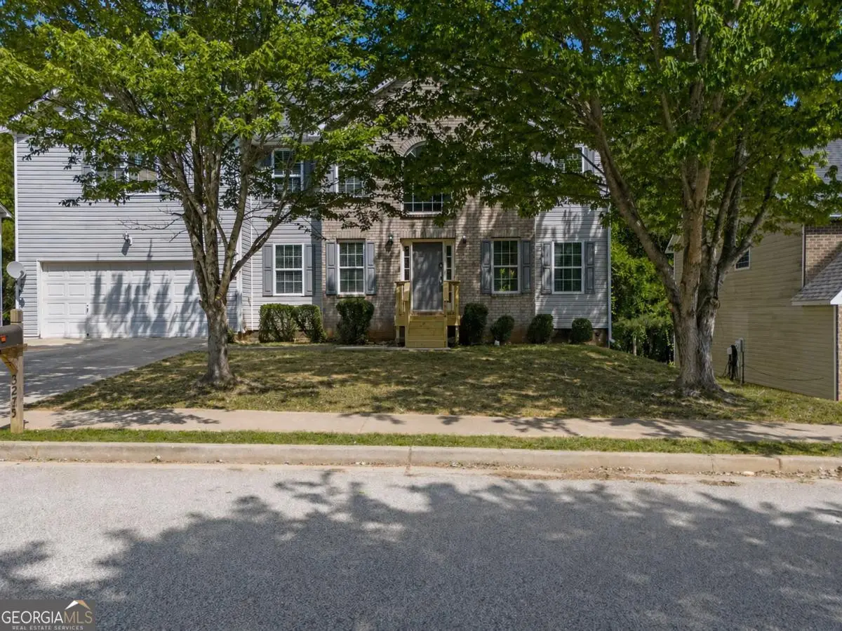 3275 Hunting Creek Pass, Douglasville, GA 30135 - #1