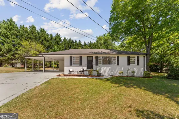 951 Cherokee Trail Se, Smyrna, GA 30080