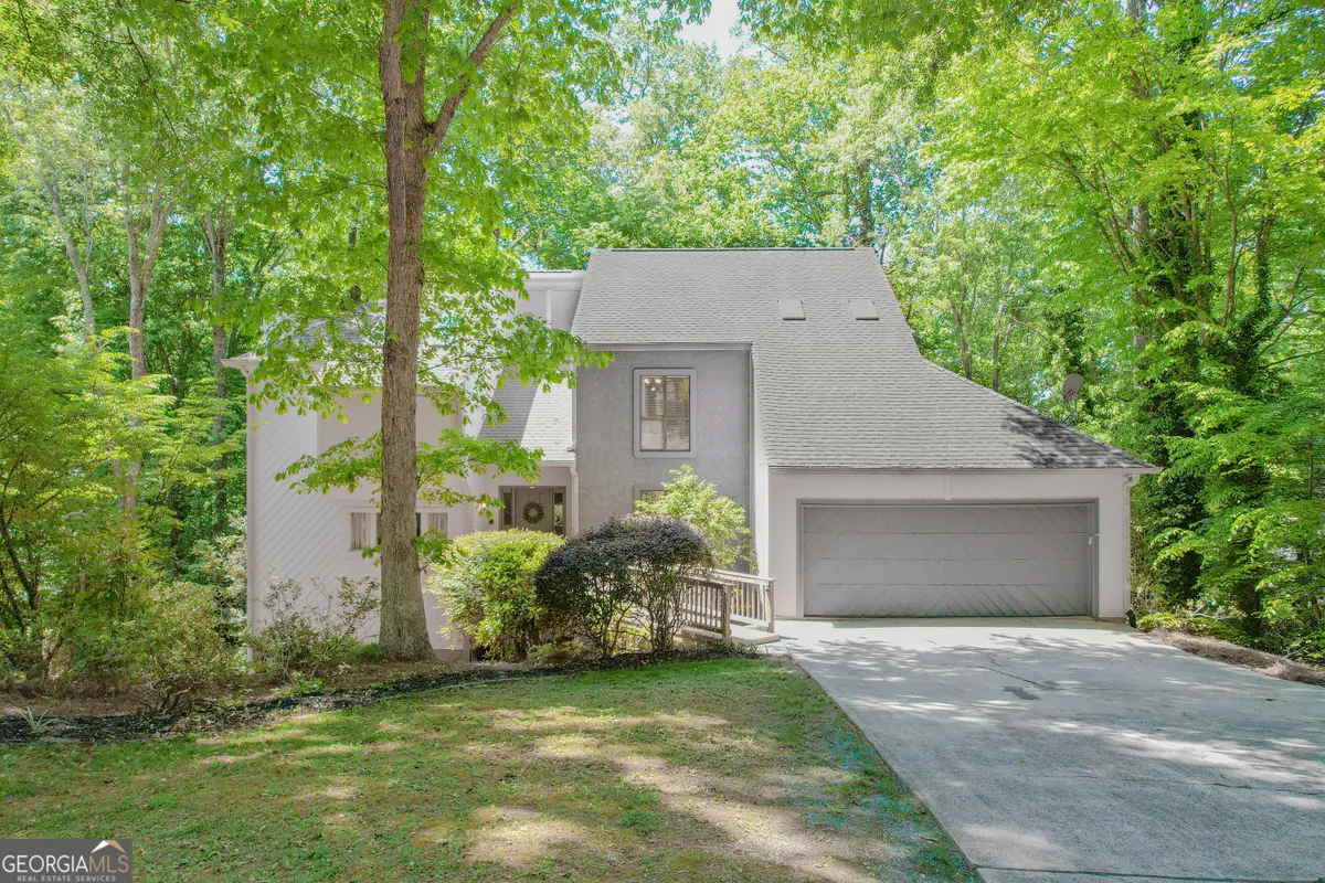 160 River Run, Roswell, GA 30075 - #1