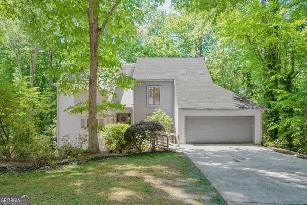 160 River Run, Roswell, GA 30075