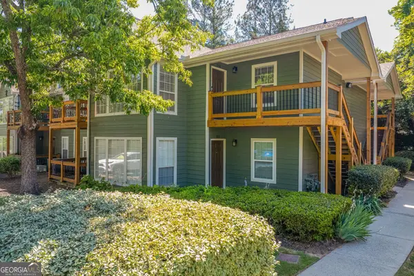 204 Berkeley Woods Drive, Duluth, GA 30096