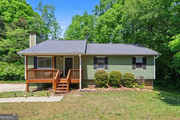 2271 Chestnut Place, Lithia Springs, GA 30122