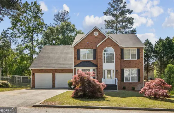 1248 Huntington Place Circle, Lithonia, GA 30058