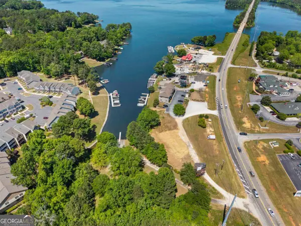 1127 Lake Oconee Parkway, Eatonton, GA 31024