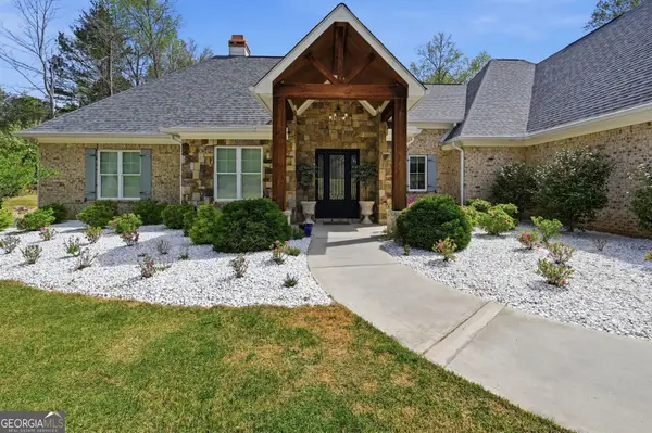 931 Antrim Glen Drive, Hoschton, GA 30548