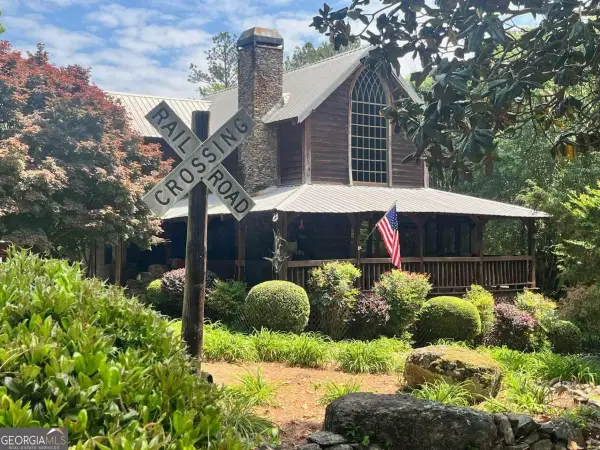 7204 Island Mill Road Se, Acworth, GA 30102