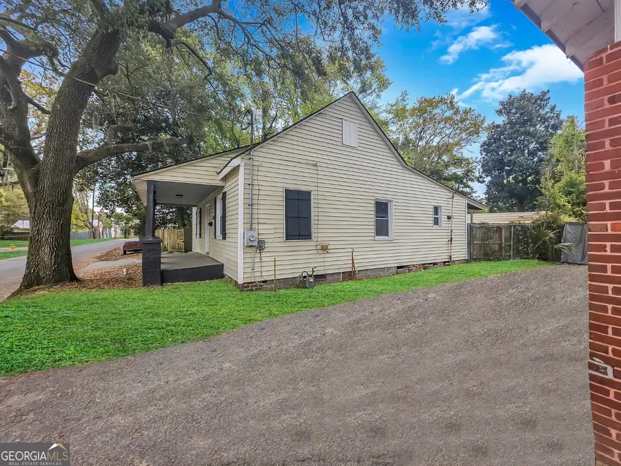 109 W 57th Street, Savannah, GA 31405 - #2