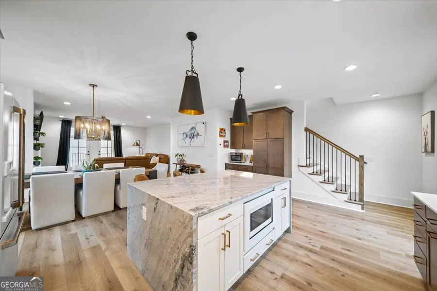 301 Penny Ct, Sandy Springs, GA 30328 - #3