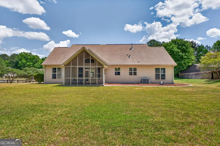 127 Lambdin Circle, Barnesville, GA 30204 - #2