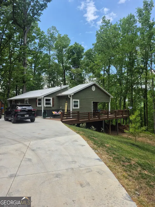 6663 Claude Parks Road, Murrayville, GA 30564