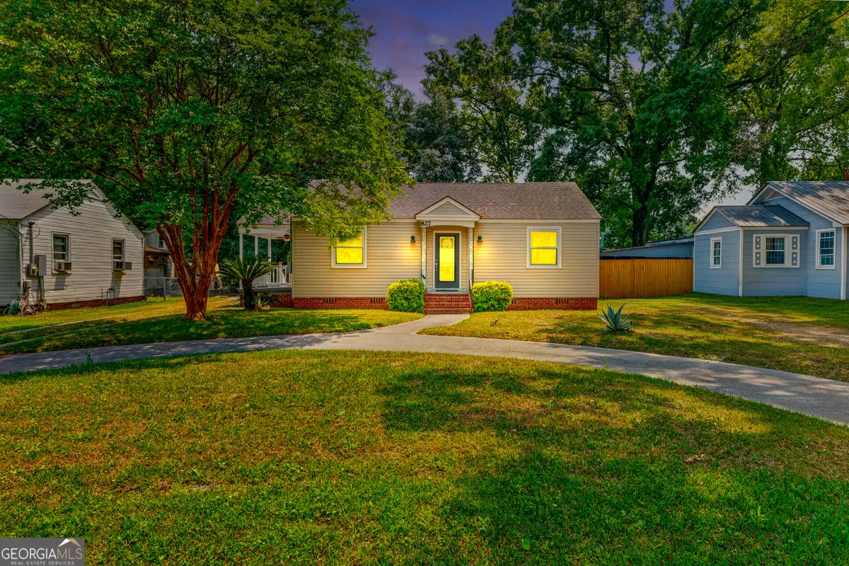 827 Crossgate Road, Port Wentworth, GA 31407 - #1