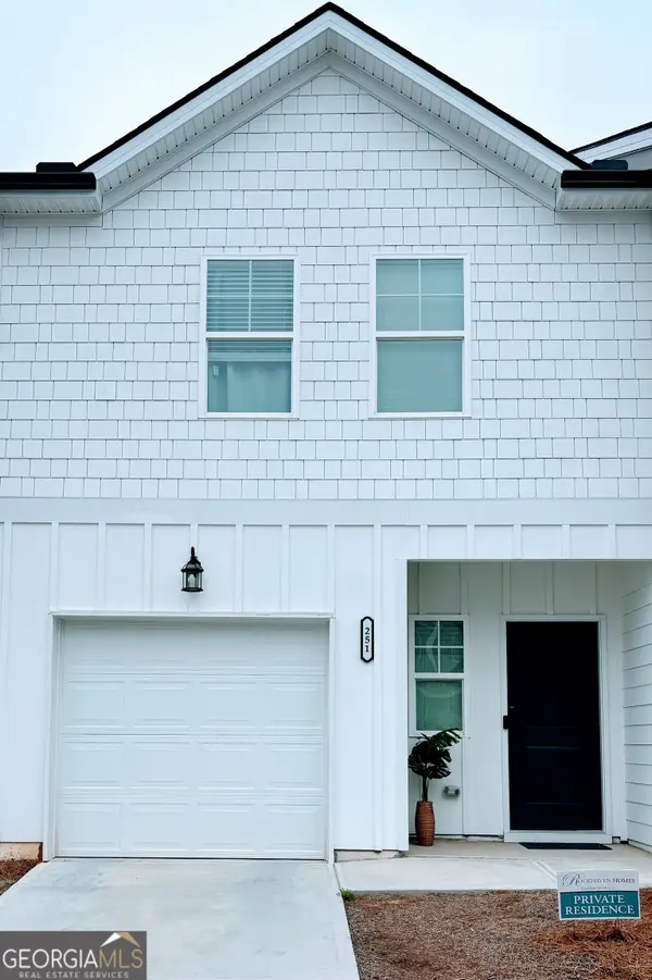 251 Regent Park, Hoschton, GA 30548