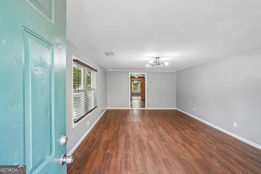1042 Main Street, Whitesburg, GA 30185 - #3