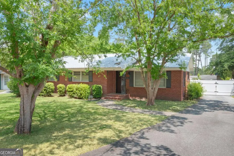 1011 Cherokee Circle, Waycross, GA 31501 - #2