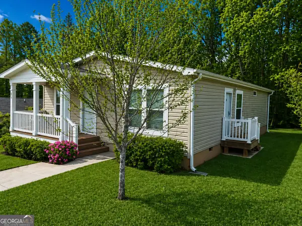 21 Hillandale Street, Newnan, GA 30263
