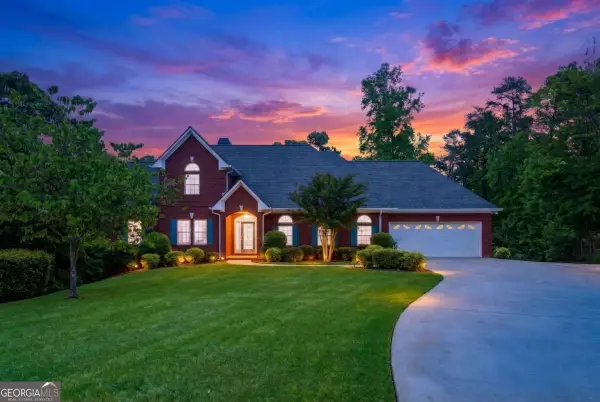 2744 Waters Edge Drive, Gainesville, GA 30504