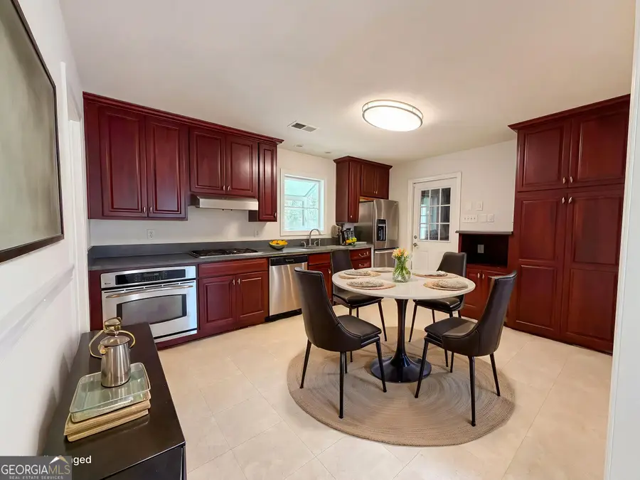601 Kingston Lane Nw, Conyers, GA 30012 - #3