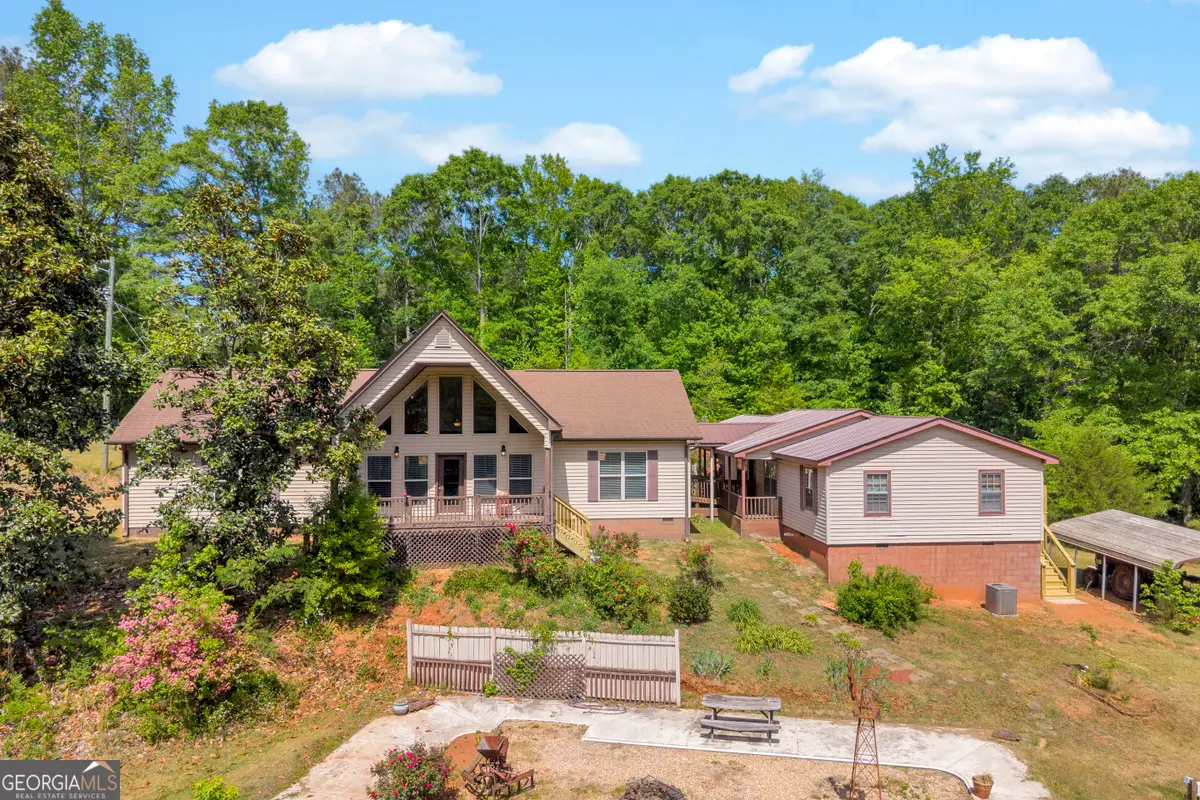 1894 Athens Rd, Carnesville, GA 30521 - #1