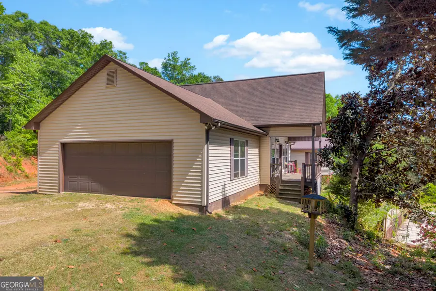 1894 Athens Rd, Carnesville, GA 30521 - #3