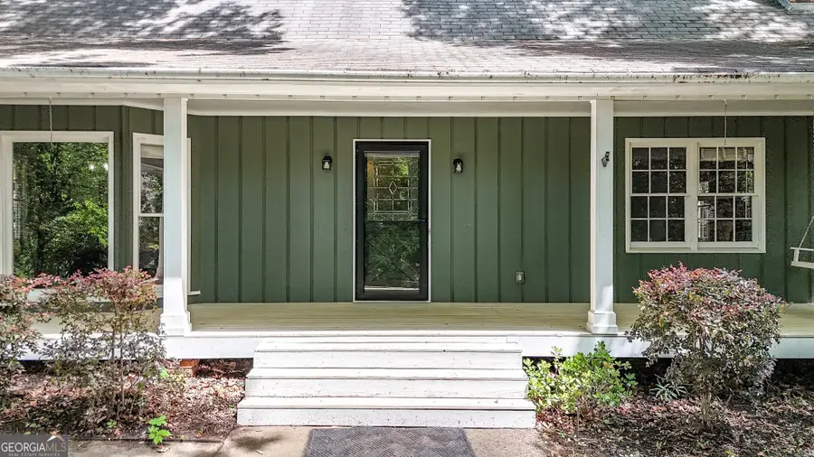 26 Ridgewood Drive, Cartersville, GA 30120 - #2