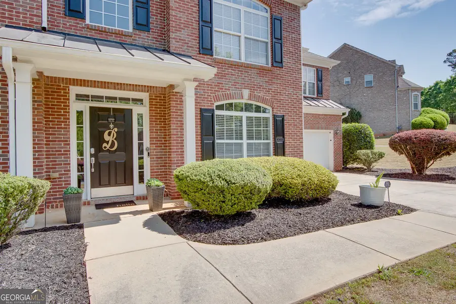 7601 The Lakes Drive, Fairburn, GA 30213 - #2