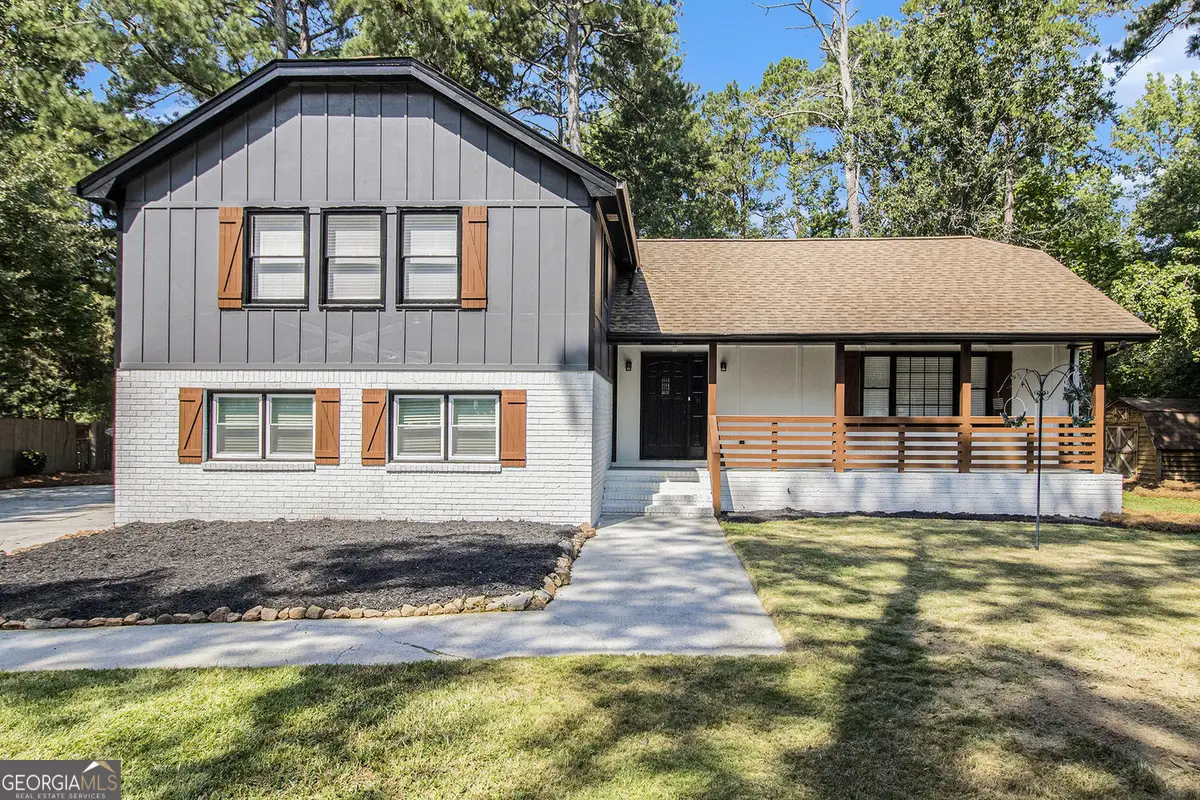 2180 E Chester Circle Se, Conyers, GA 30013 - #1