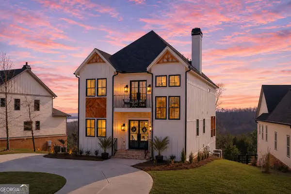 7410 Crestline Drive, Dawsonville, GA 30534