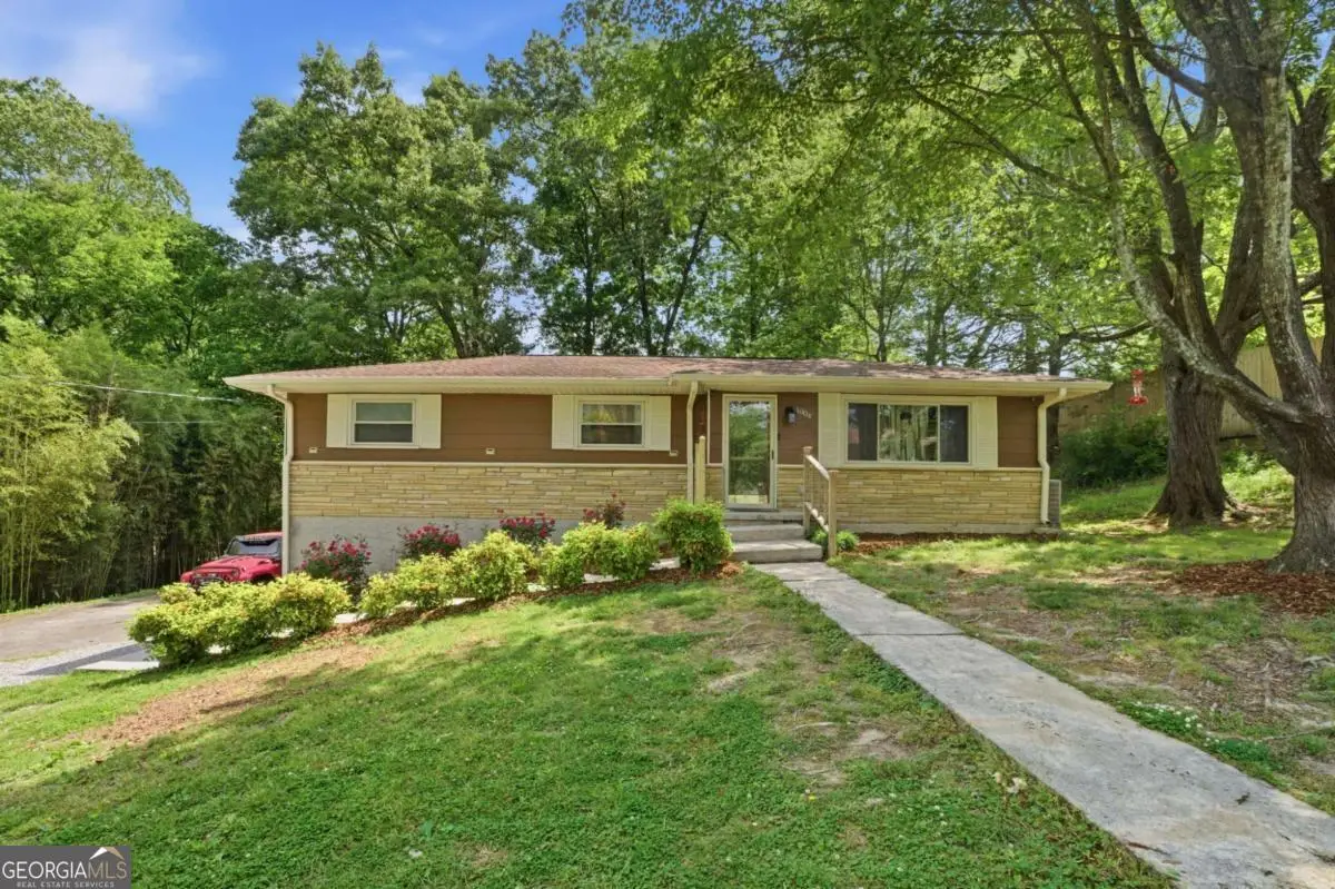 1004 W Lewis Street, Rossville, GA 30741 - #1