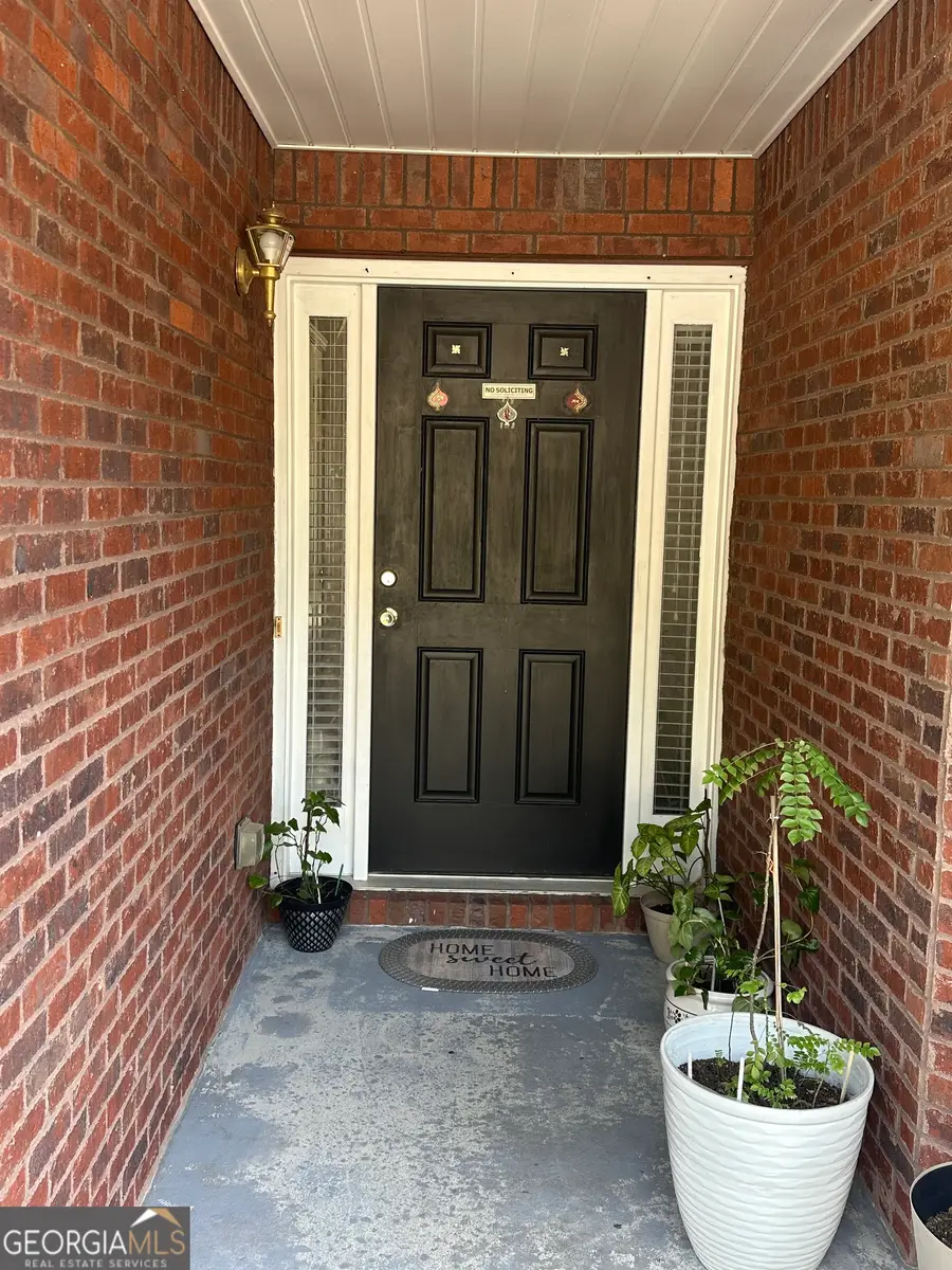 742 N Jacoby Drive, Loganville, GA 30052 - #3