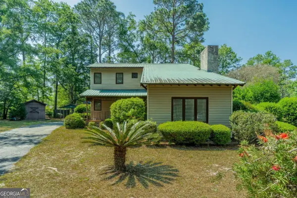 930 Lakeview Drive, Blackshear, GA 31516