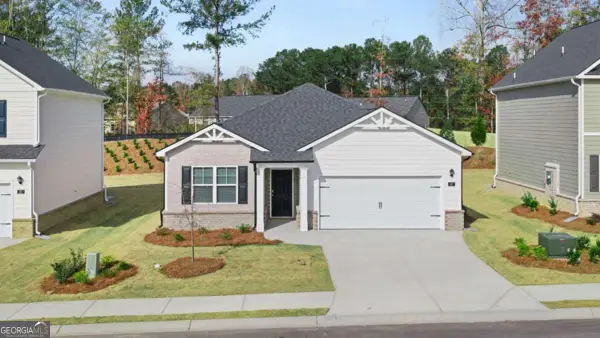8561 Secretariat Drive, Lithonia, GA 30058