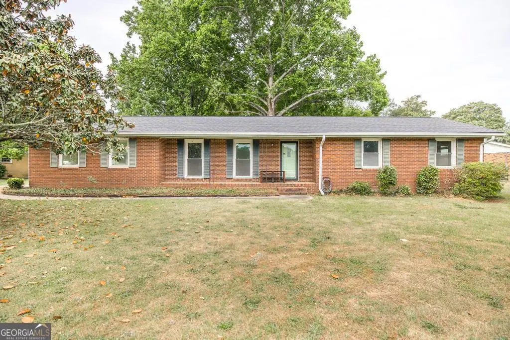 105 Auburn Drive, Warner Robins, GA 31088 - #1