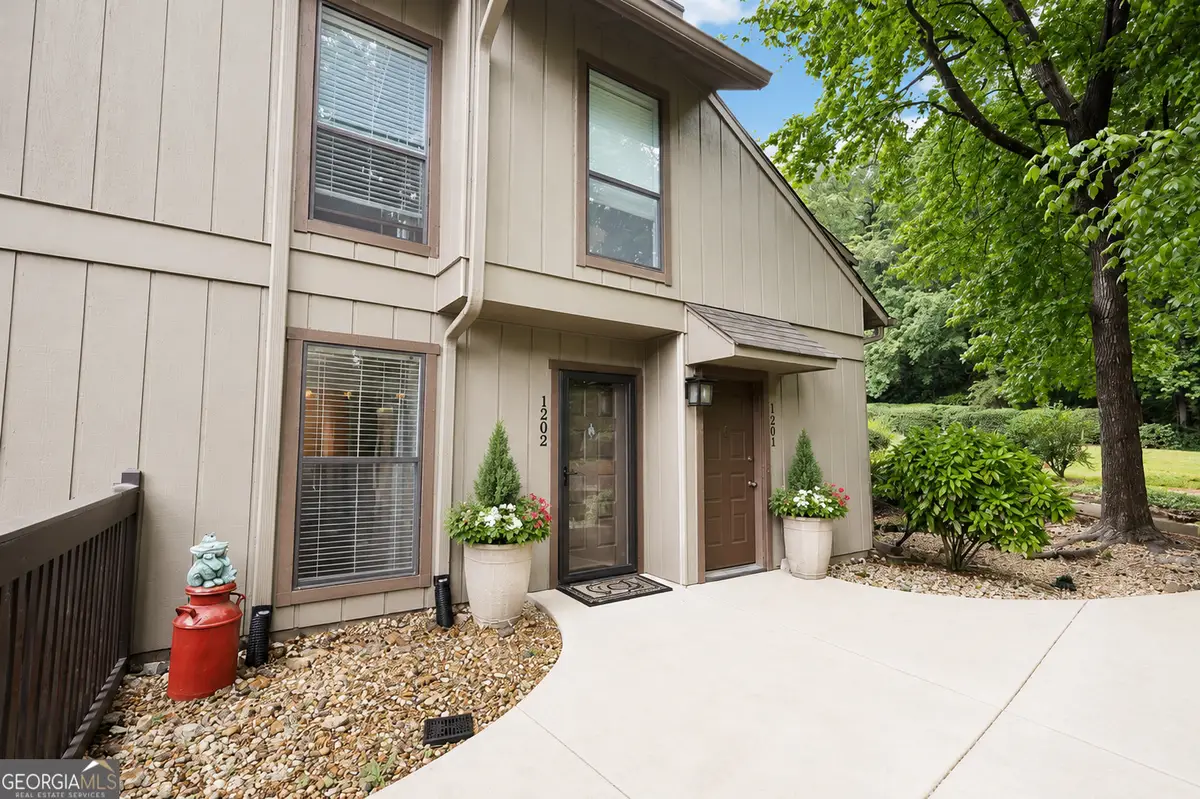 1202 Cumberland Court Se, Smyrna, GA 30080 - #1