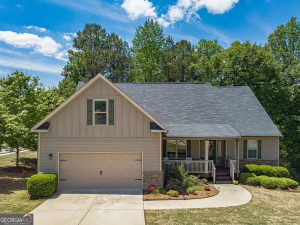801 Rouse Circle, Hoschton, GA 30548