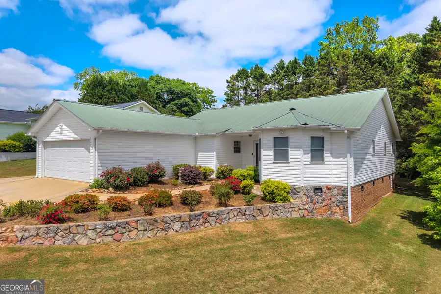99 Parker Street, Carnesville, GA 30521 - #2