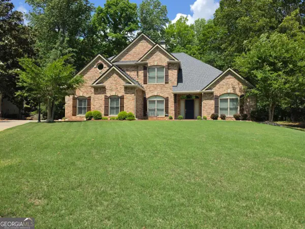 96 Highgrove Drive, Suwanee, GA 30024