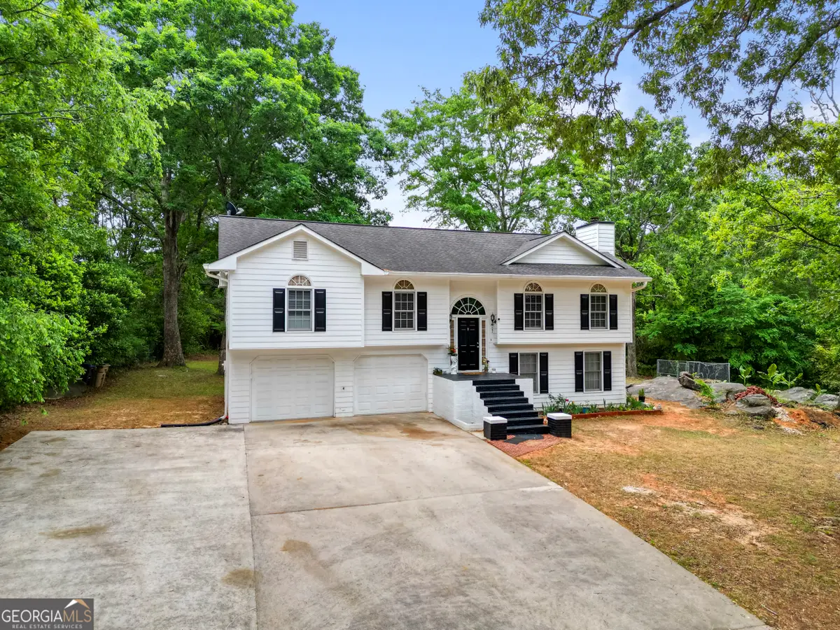 143 Stoneview Drive, Hoschton, GA 30548 - #1