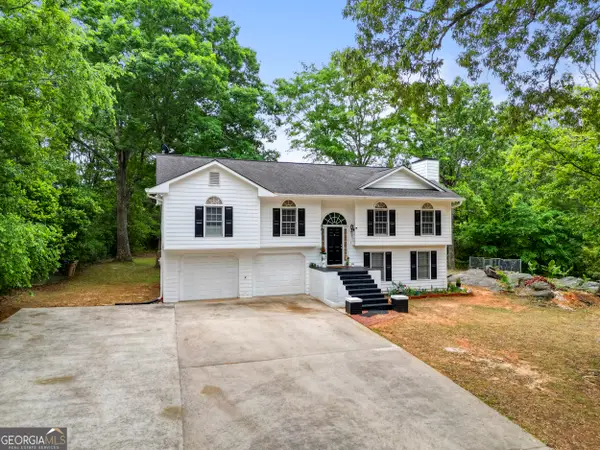 143 Stoneview Drive, Hoschton, GA 30548