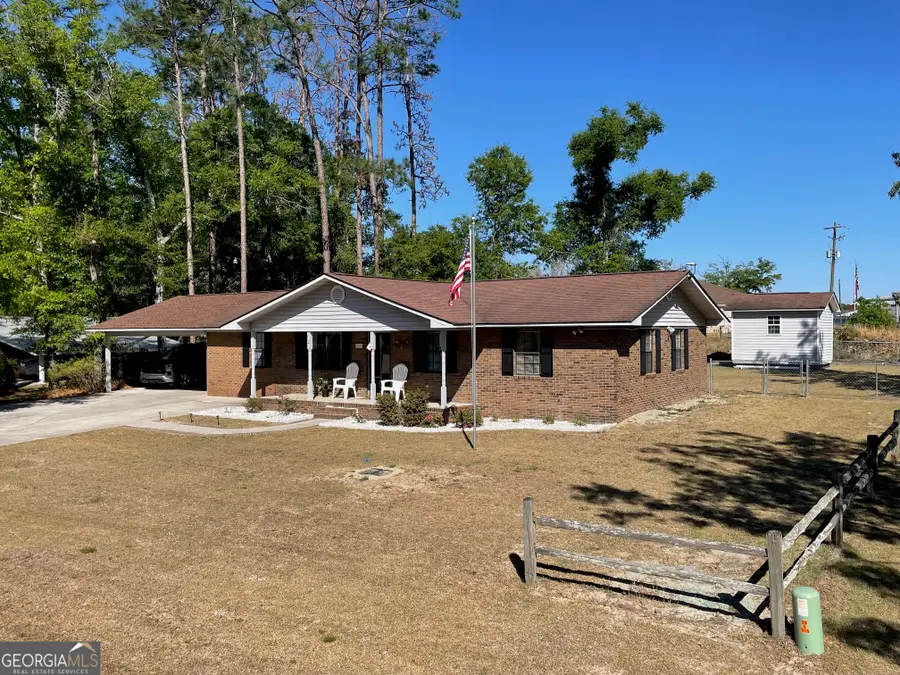 121 Camellia Drive, Reidsville, GA 30453 - #2