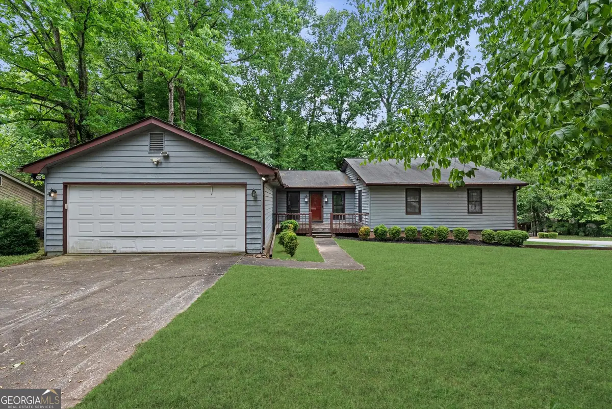 3047 Sanibel Drive, Stone Mountain, GA 30087 - #1