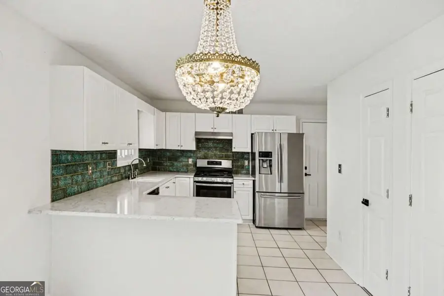 401 Mount Vernon Court, Woodstock, GA 30189 - #2
