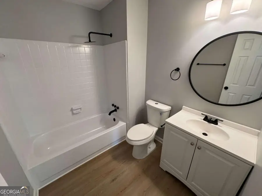 1084 Huntington Trace Se, Smyrna, GA 30082 - #3