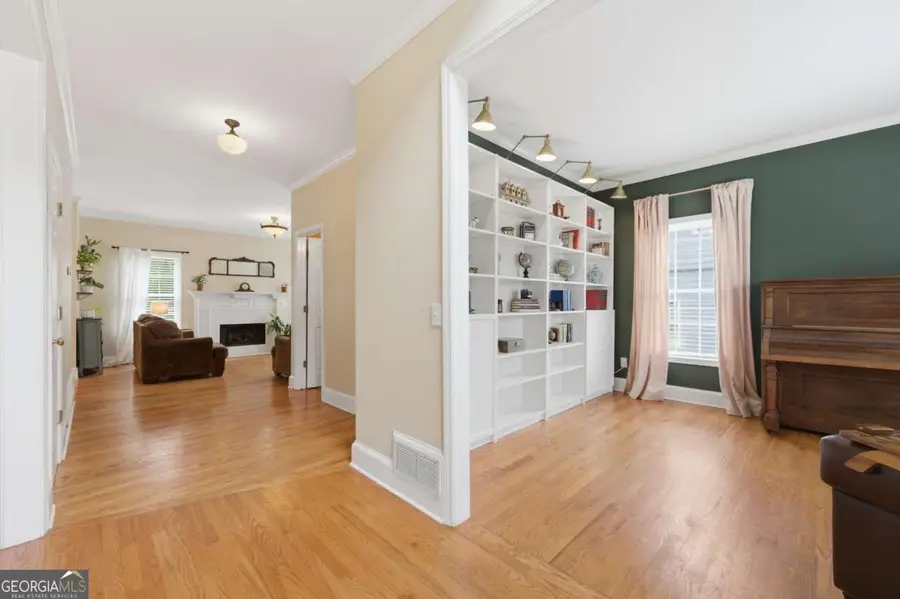 314 Lisa Lane, Acworth, GA 30102 - #2