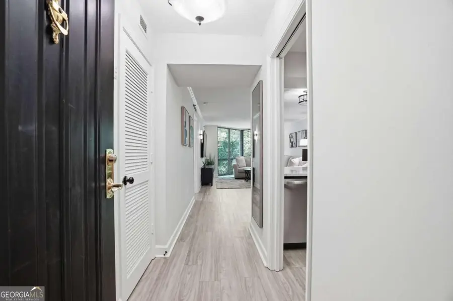 2870 Pharr Court South Nw #207, Atlanta, GA 30305 - #3